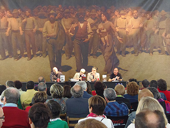 Mesa redonda: 50 años de la huelga minera de 1962 [Foto: Angie Álvarez]
